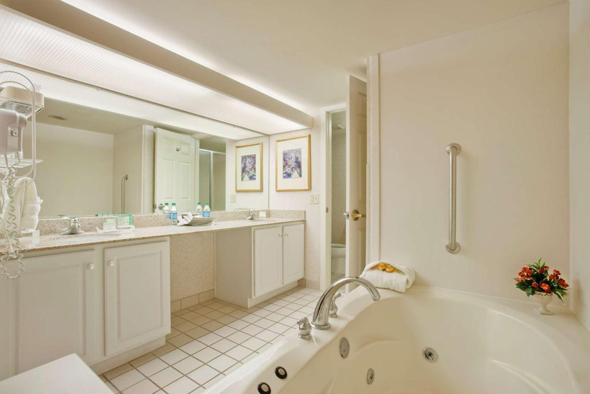 Homewood Suites Harrisburg-West Hershey Area Меканиксберг Экстерьер фото